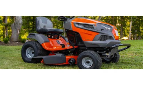 Tehnologia din spatele tractoraselor de tuns iarba: Ce trebuie sa stii