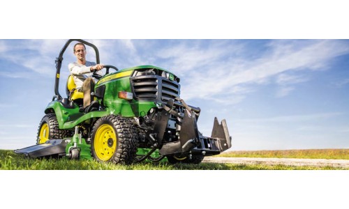 Tractorase de tuns iarba pentru gazon comercial: Ce optiuni sunt ideale