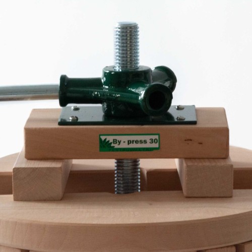 Presă de struguri cu o capacitate de 30L