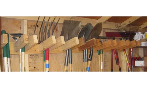 Cum sa-ti intretii gradina indiferent de sezon cu unelte de gradina potrivite