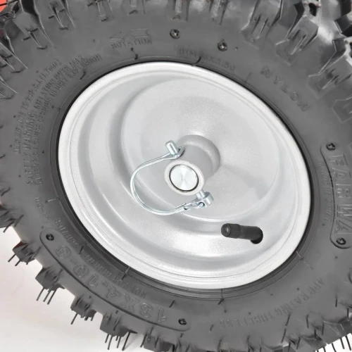 Masina multifunctionala de curatat cu perie HECHT 8615, motor benzina 4 timpi, 196 CC, latime lucru 60 cm, 4 viteze inainte si 2 viteze inapoi