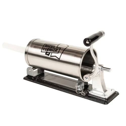 Masina de carnati Micul Fermier, 4 kg, orizontala cu 5 palnii