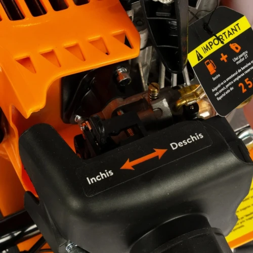 Motocultor 3CP, 52CC, motor benzina 2T, cu o viteza si pornire manuala