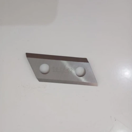 Cutit tocator de crengi si resturi vegetale ST100 Ruris