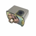 Presostat mecanic din fier cu piulita si capac din plastic, Elefant