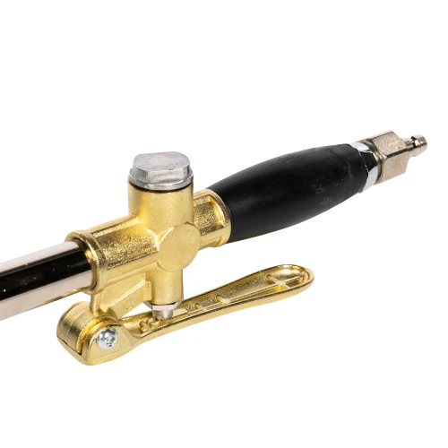 Masina pneumatica tencuit pereti cu duze