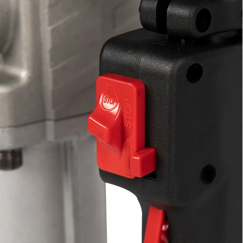 Masina batut stalpi 1.8Nm 2000bpm motor 44CC 2T