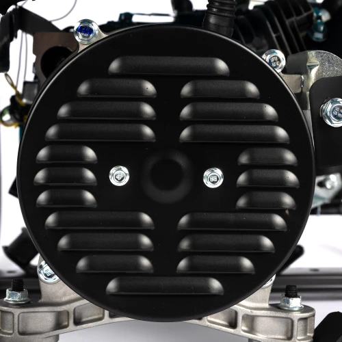 Generator Detoolz 2.5kW 2 prize 230V benzina, 4T, pornire manuala 15L fara roti G01