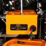 Mini tractor Detoolz, 17cp, 530cc, motor pe motorina 4T, 4X4, 4 viteze, pornire electrica, 2 cutii de viteze