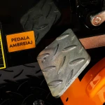 Mini tractor Detoolz, 17cp, 530cc, motor pe motorina 4T, 4X4, 4 viteze, pornire electrica, 2 cutii de viteze