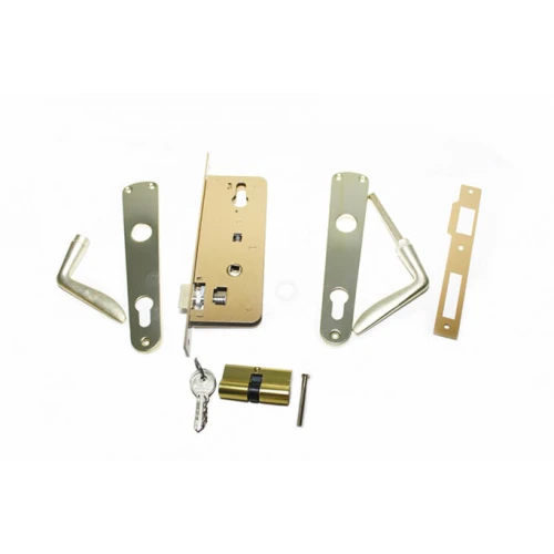 Broasca cu butuc si silduri W (yala)