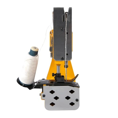 Masina de cusut saci Micul Fermier GF-1681, 210 W, portabila, 220 V