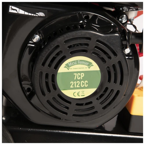 Tocator pentru crengi si vita de vie Micul Fermier, 60mm, motor benzina 7CP pentru rumegus