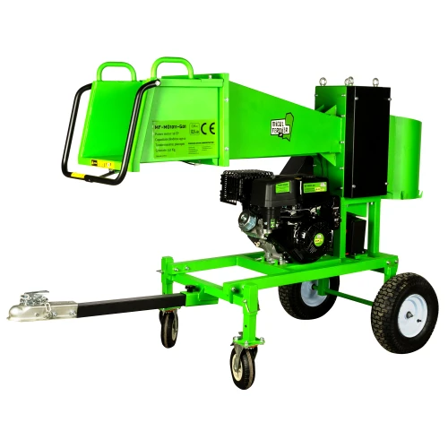 Tocator crengi Micul Fermier, motor benzina 18CP, diametru maxim de taiere 120mm, cu carlig de remorcare, pentru brichete