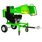 Tocator crengi Micul Fermier, motor benzina 18CP, diametru maxim de taiere 120mm, cu carlig de remorcare, pentru brichete