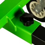 Tocator crengi Micul Fermier, motor benzina 18CP, diametru maxim de taiere 120mm, cu carlig de remorcare, pentru brichete