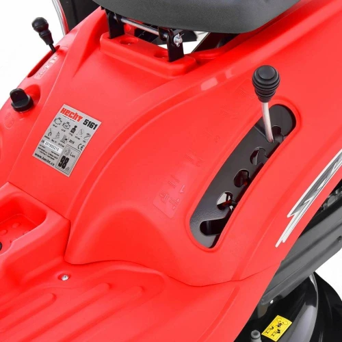 Tractor de tuns iarba Hecht 5161, autopropulsie, 6.5 CP