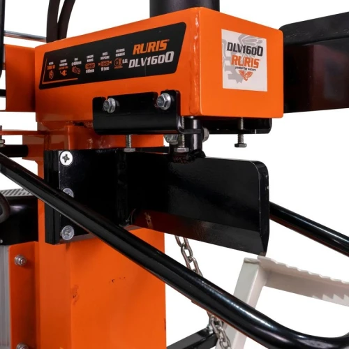 Despicator vertical lemne RURIS DLV 1600 4.3 KW 16 tone(Resigilate)