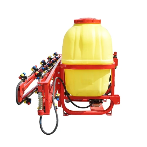 Erbicidator cu bazin 600L si brat 12m, cu 25 diuze triple,DISTA67