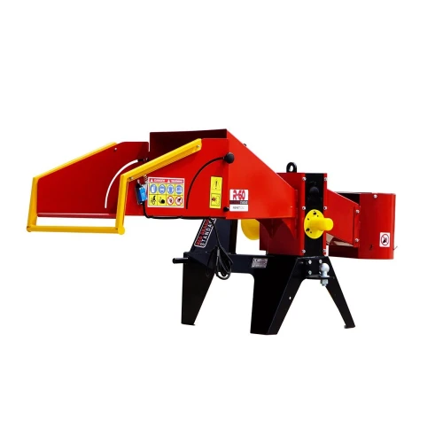 Tocător crengi industrial REMET R 150