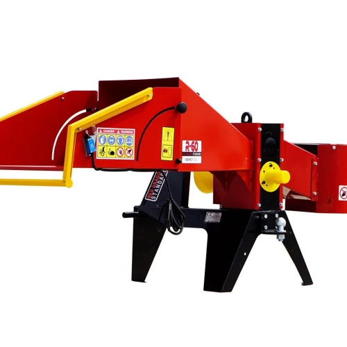 Tocător crengi industrial REMET R 150