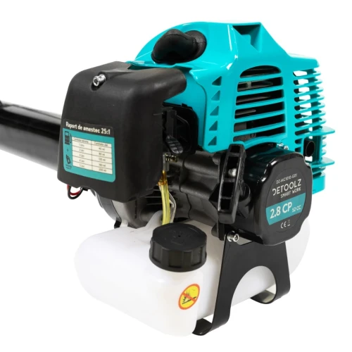 Motocoasa Detoolz 2.8CP 52CC motor benzina 2T, pornire rapida, 4 accesorii, tija 28mm