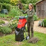 Tocător electric HECHT 628  2800 W pentru crengi până la 45 mm, sac 45 L