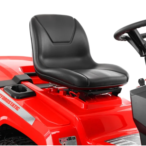 Tractoras pentru tuns iarba Hecht5286