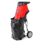 Tocător electric HECHT 628  2800 W pentru crengi până la 45 mm, sac 45 L
