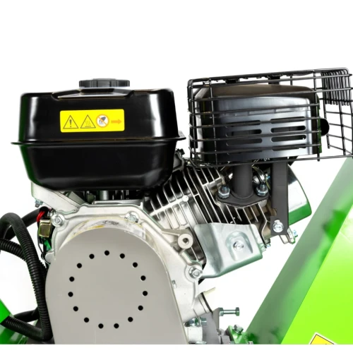 Tocator de crengi Micul Fermier, motor benzina 7 CP, 100 mm diametru maxim de taiere, pentru rumegus