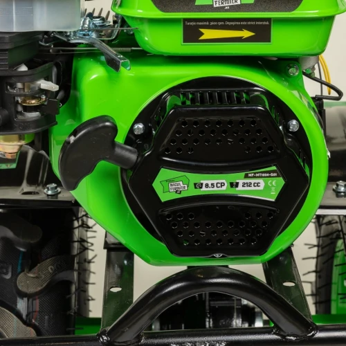 Motocultor Micul Fermier, 8.5CP, 212cc, motor pe benzina 4 timpi, 3 trepte de viteza, pornire manuala, cu roti