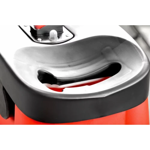 Tocator pentru crengi si resturi vegetale HECHT 626 Silent, motor electric, putere 2600 W, diametru maxim de taiere crengi 4 cm