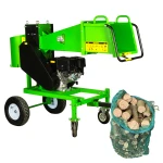 Tocator crengi Micul Fermier, motor benzina 18CP, diametru maxim de taiere 120mm, cu carlig de remorcare, pentru brichete